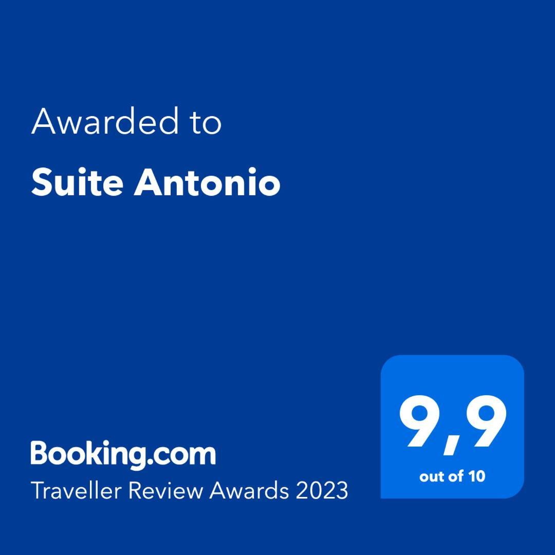 קליארי Suite Antonio מראה חיצוני תמונה